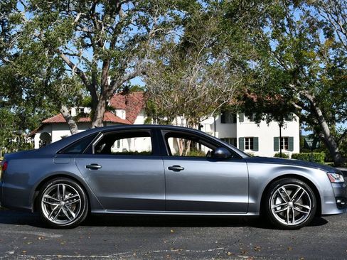 Used 2017 Audi A8 L 4.0T w/ Driver Assistance Package image 34