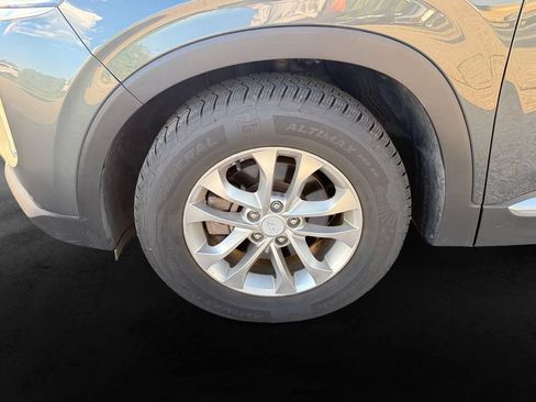 Used 2020 Hyundai Santa Fe SE AWD/4WD image 11