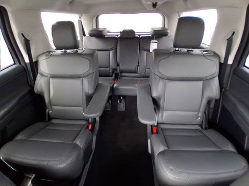 New 2026 Ford Expedition Max Active AWD/4WD image 12