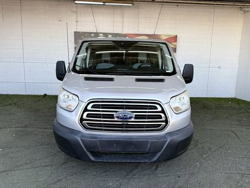 Used 2019 Ford Transit 350 XLT image 7