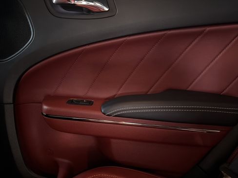 Used 2021 Dodge Charger SRT Hellcat image 21