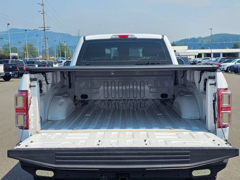 Used 2018 Ford F150 XL w/ Equipment Group 101A Mid AWD/4WD image 8