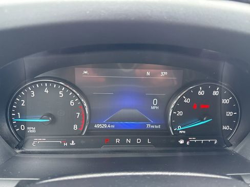 Used 2023 Ford Explorer XLT image 15