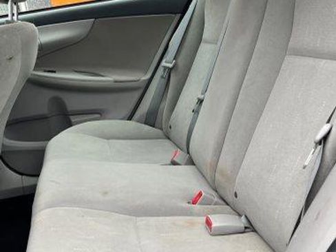 Used 2013 Toyota Corolla L FWD image 15