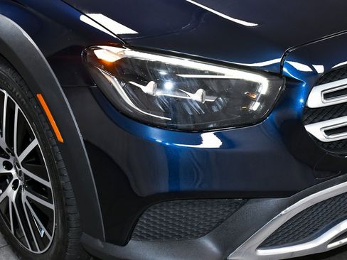 Used 2022 Mercedes-Benz E 450 4MATIC All-Terrain Wagon image 72