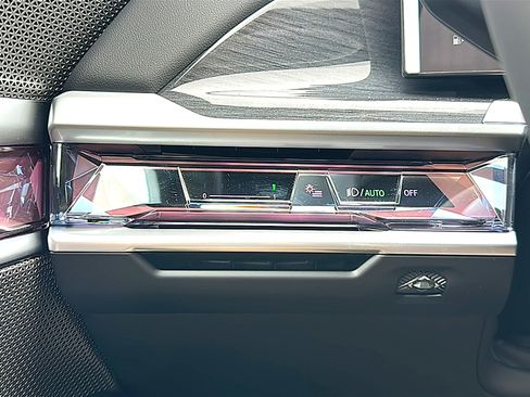 New 2026 BMW 740i RWD image 26