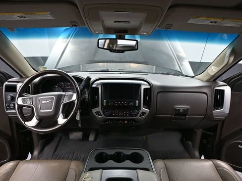 Used 2014 GMC Sierra 1500 SLT w/ SLT Preferred Package AWD/4WD image 27