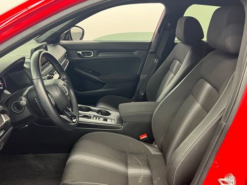 Used 2025 Honda Civic Sport image 9