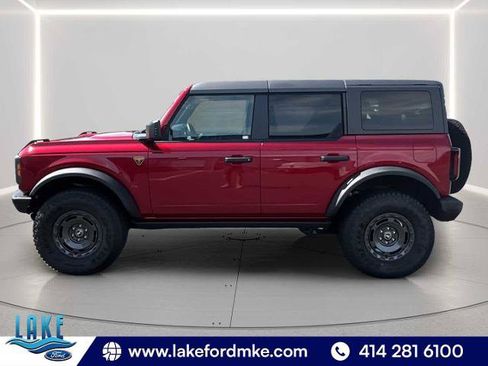 Certified 2025 Ford Bronco Badlands w/ Sasquatch Package AWD/4WD image 4