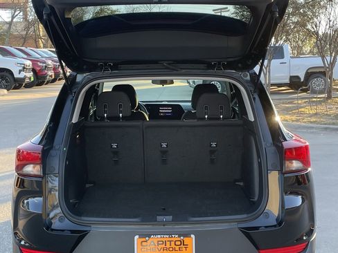 Used 2025 Chevrolet TrailBlazer LT image 25