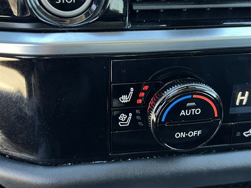 Certified 2023 Nissan Pathfinder Platinum w/ Lighting Package (N92) image 20