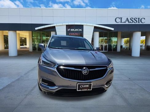 Used 2019 Buick Enclave Premium FWD image 3