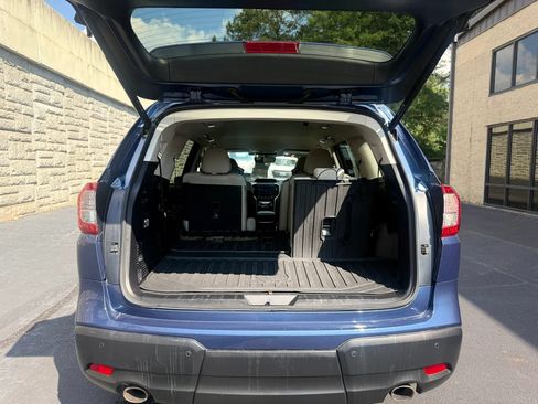 Used 2021 Subaru Ascent Premium w/ Convenience Package AWD/4WD image 29