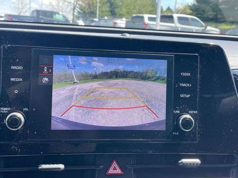 Used 2023 Kia Sportage LX image 36