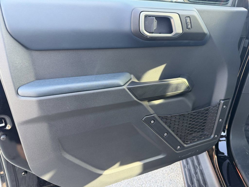 New 2026 Ford Bronco Heritage Edition AWD/4WD image 17