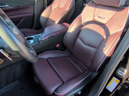 Certified 2023 Cadillac CT4 Sport w/ Technology Package image 23