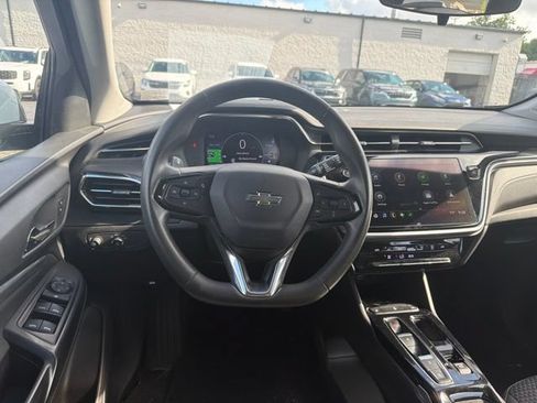 Used 2023 Chevrolet Bolt EUV LT w/ Driver Confidence Package FWD image 10