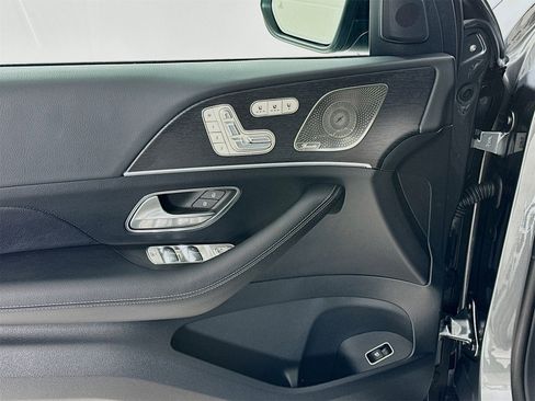 New 2026 Mercedes-Benz GLS 450 GLS 450 image 19