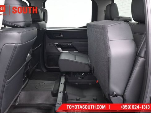 Used 2023 Toyota Tundra Limited AWD/4WD image 28