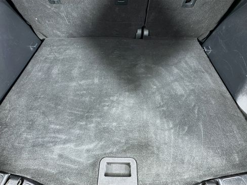 Used 2020 Ford Escape SE image 34