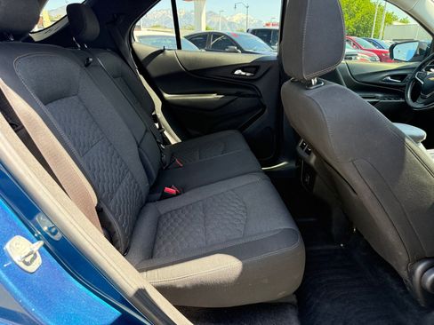 Used 2020 Chevrolet Equinox LT w/ Driver Convenience Package AWD/4WD image 31