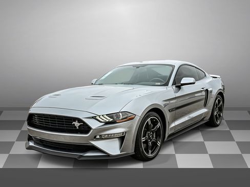Used 2020 Ford Mustang GT Premium w/ California Special Package image 3