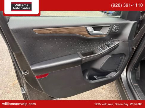 Used 2020 Ford Escape Titanium w/ Titanium Premium Package 2.0 image 10