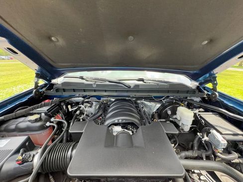 Used 2017 Chevrolet Silverado 1500 High Country AWD/4WD image 10