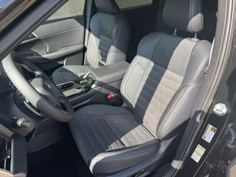 New 2025 Mitsubishi Outlander SE image 20