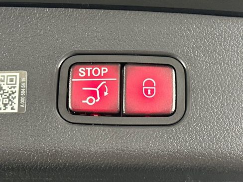 Certified 2025 Mercedes-Benz GLC 300 GLC 300 image 21