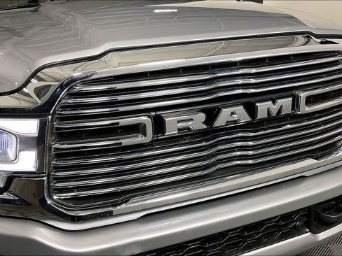 Used 2024 RAM 2500 Laramie AWD/4WD image 38