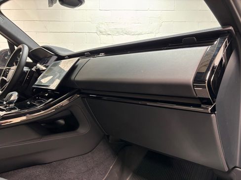 New 2025 Land Rover Range Rover Sport Dynamic SE image 30