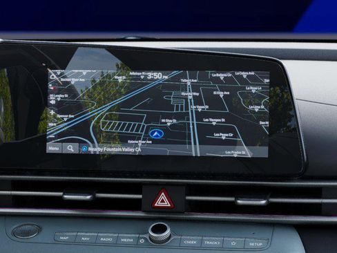 New 2026 Hyundai Elantra Limited image 13