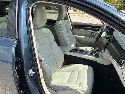 Used 2020 Volvo V90 T6 Cross Country w/ Protection Package AWD/4WD image 37