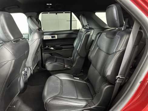 Used 2021 Ford Explorer ST w/ Equipment Group 401A image 27