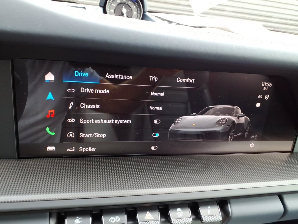 Certified 2026 Porsche 911 Targa 4 GTS AWD/4WD image 34