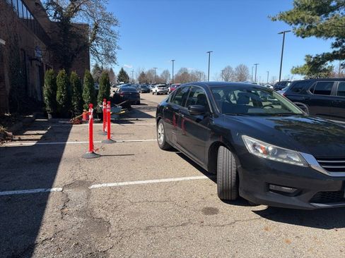 Used 2015 Honda Accord EX-L image 3