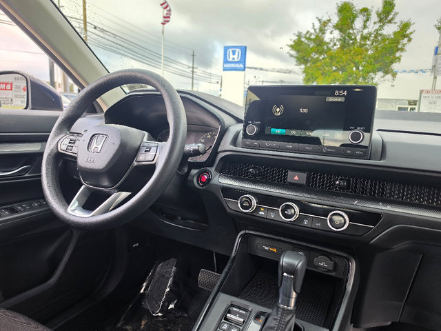 Used 2025 Honda CR-V LX image 14