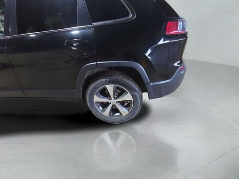 Used 2020 Jeep Cherokee Limited image 14