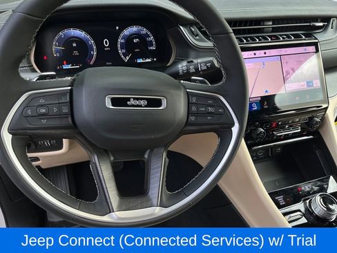 New 2025 Jeep Grand Cherokee Limited w/ Luxury Tech Group II image 11