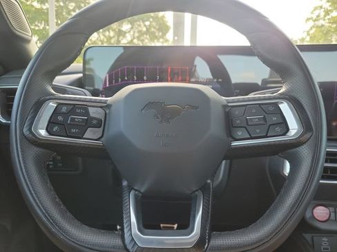 Used 2024 Ford Mustang GT Premium RWD image 21