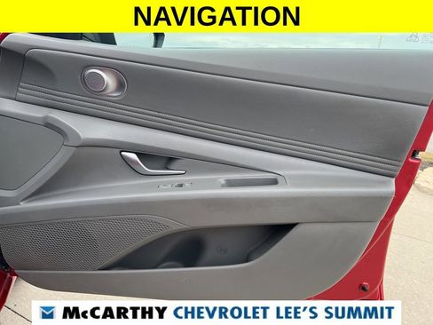 Used 2023 Hyundai Elantra SEL w/ Convenience Package image 24