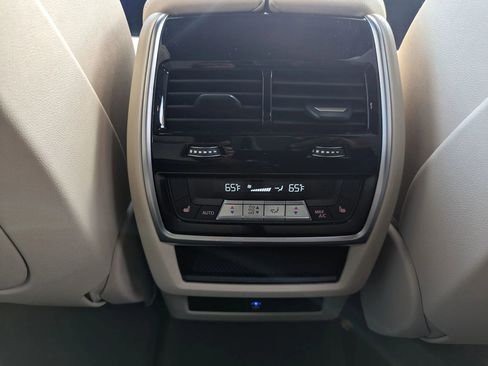 Used 2019 BMW X5 xDrive40i w/ Convenience Package image 21