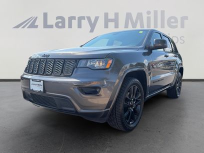 Used 2019 Jeep Grand Cherokee Altitude