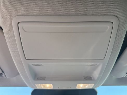 Used 2021 Ford Escape SE image 19