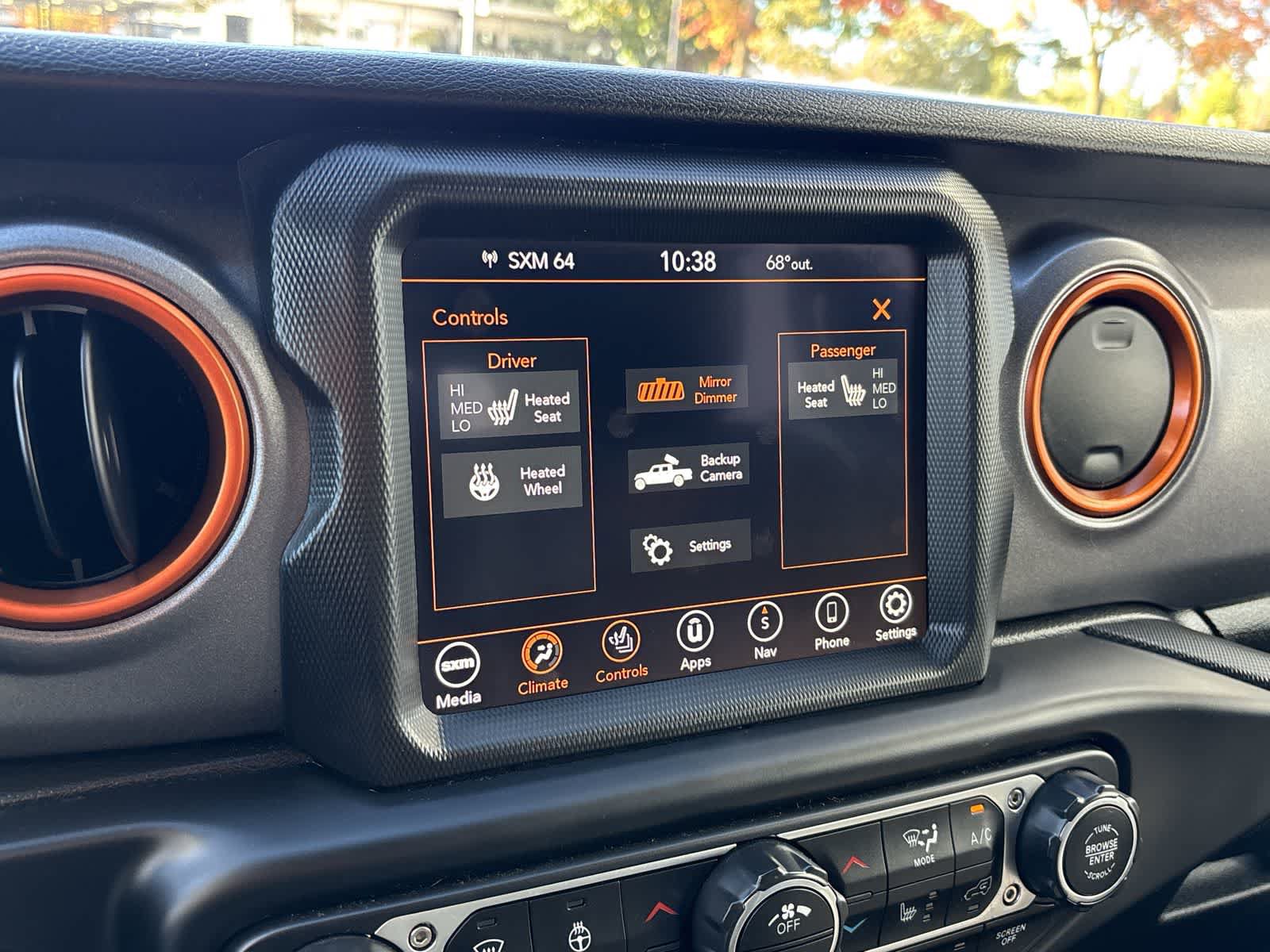 Used 2021 Jeep Gladiator Mojave AWD/4WD image 24