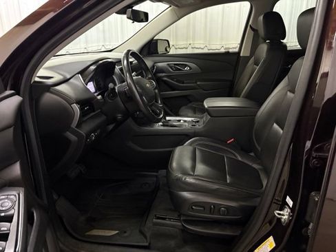 Used 2020 Chevrolet Traverse Premier w/ LPO, Floor Liner Package FWD image 33