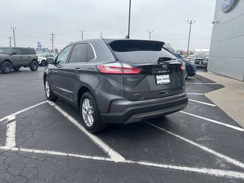 Used 2024 Ford Edge SEL AWD/4WD image 2