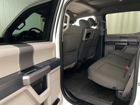 Used 2019 Ford F150 XLT w/ Equipment Group 302A Luxury AWD/4WD image 44