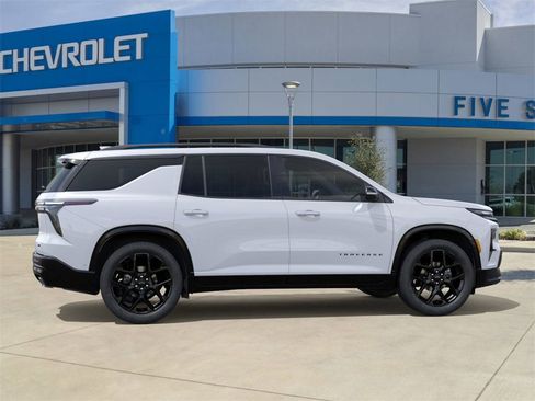 New 2026 Chevrolet Traverse RS w/ LPO, Floor Liner Package image 5